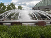 aon center fountain