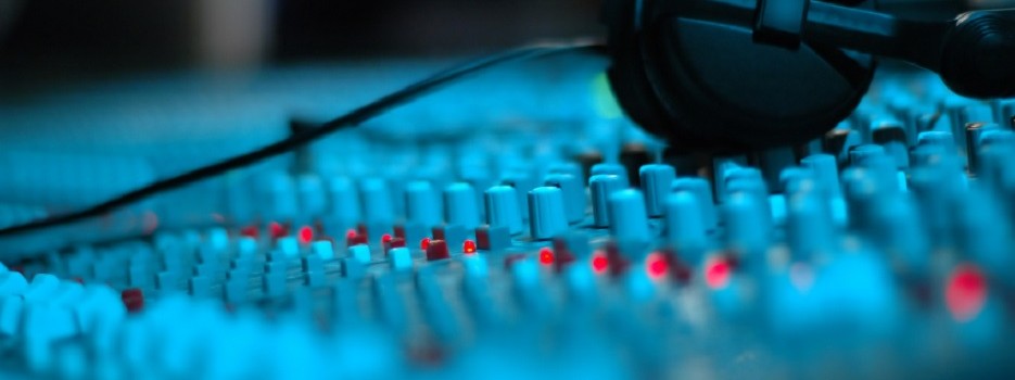 Audio Mixing Console