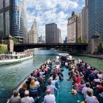 Experience the Amazing City of Chicago on a Boat Cruise!