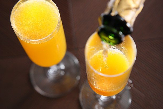 Where To Get Bottomless Mimosas Chicago Brunches?