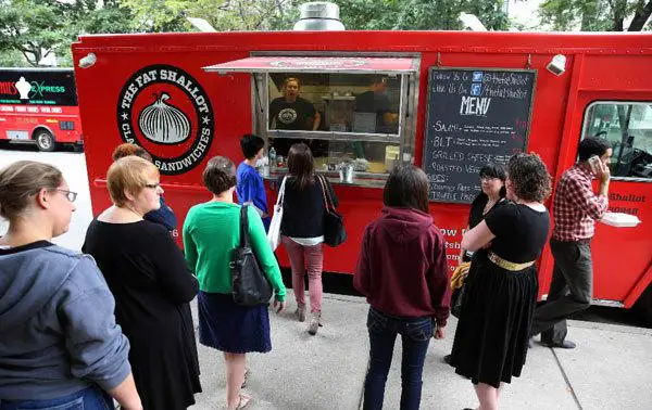 Top 10 Chicago Food Trucks