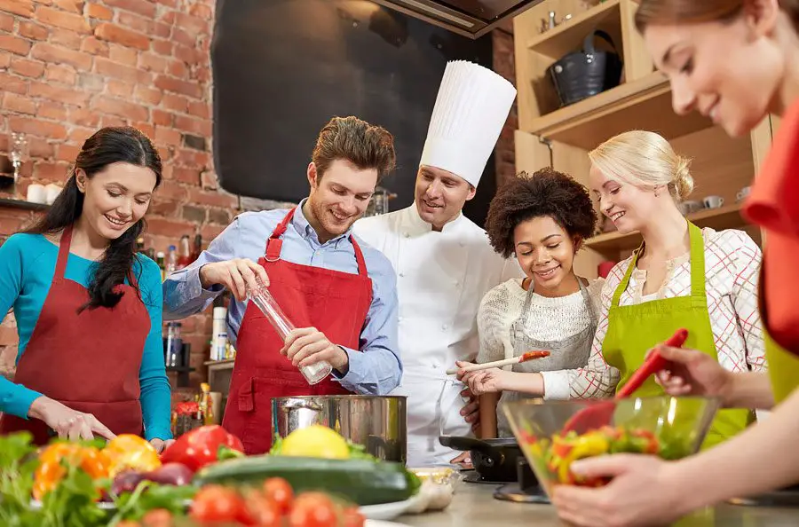 Cooking Classes in Chicago – Be Iron Chef not Chef Boyardee