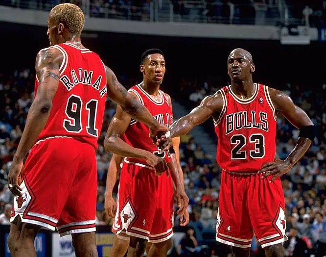 Top 10 Chicago Bulls Players Of All Time
