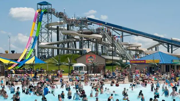 Top 10 Water Parks In Chicago For Summer Fun